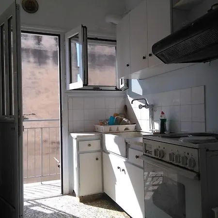Central Near Beach Appartamento Corinto